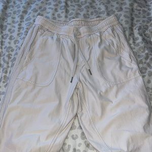 athleta light pink farallon jogger size 4